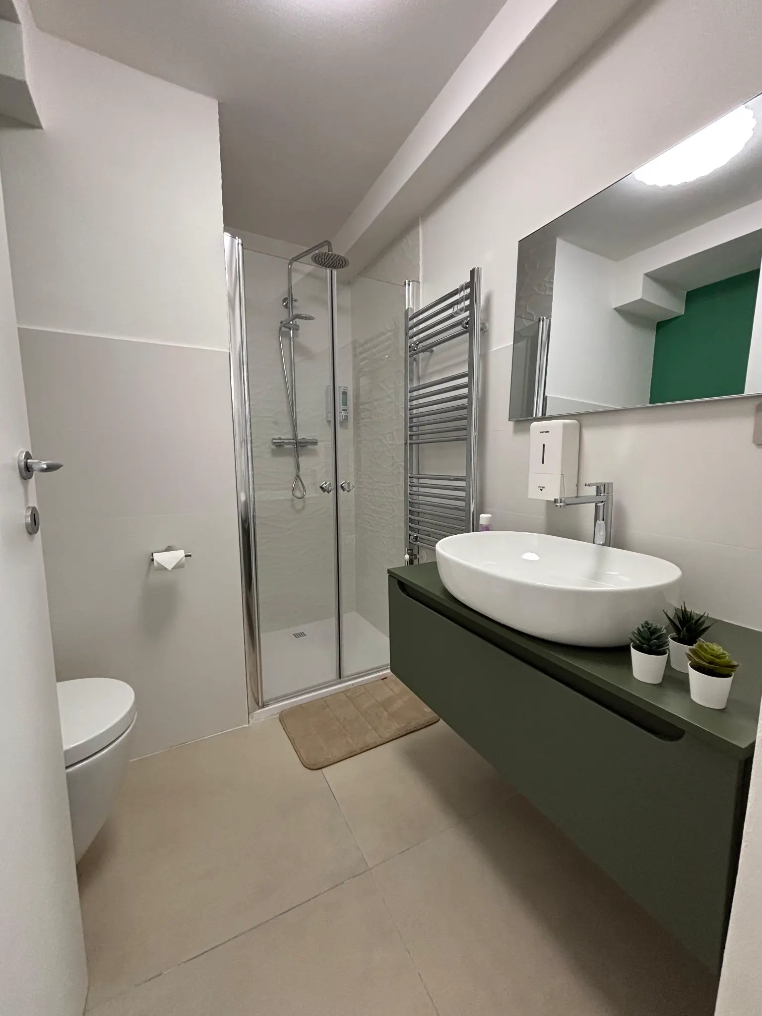 Bagno con doccia